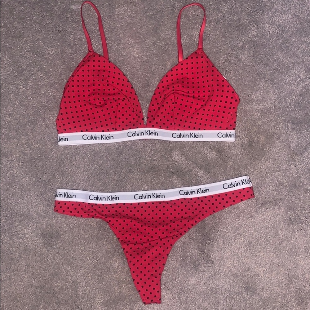 Calvin Klein set